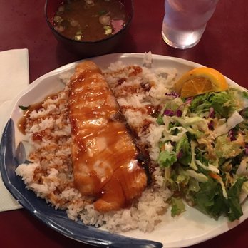 Tampopo Restaurant - A huge portion of salmon for around 12$. The salad dressing was light and very good. - Sushi Bars Near Me - Gardena, California Tampopo Restaurant - A huge portion of salmon for around 12$. The salad dressing was light and very good. - Sushi Bars Near Me - Gardena, California