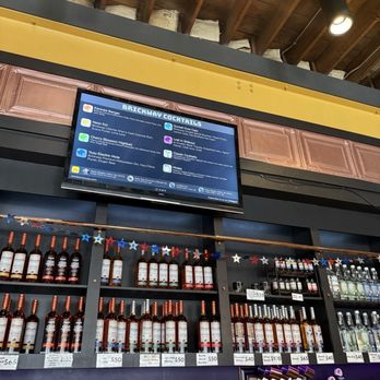 Brickway Brewery & Distillery - Bar - Breweries Near Me - Omaha, Nebraska