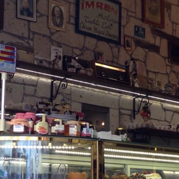 İmren - The interior - Desserts Near Me - İzmir, 35
