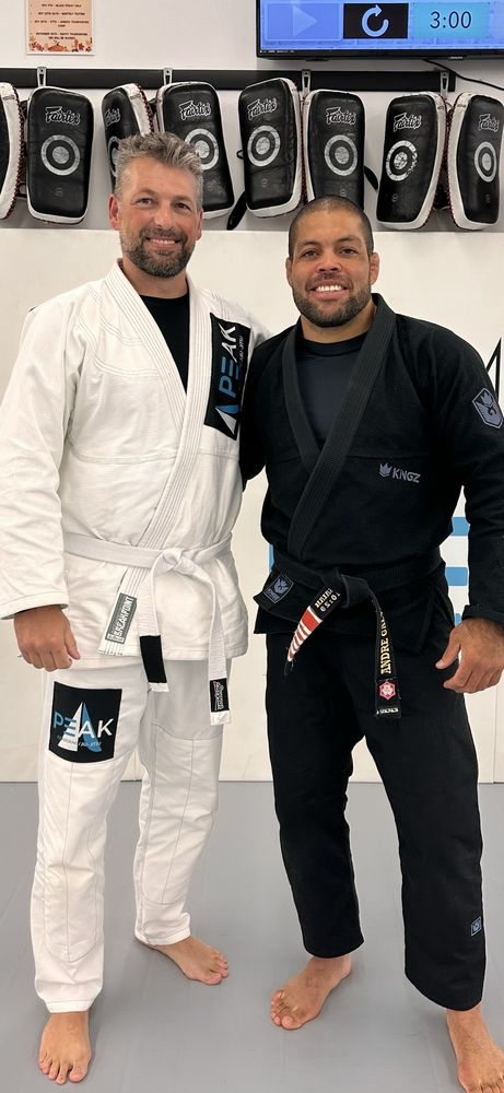 Social spots from Peak Kickboxing and Jiu-Jitsu