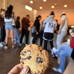 Yala Coffee - Chocolate chip cookie