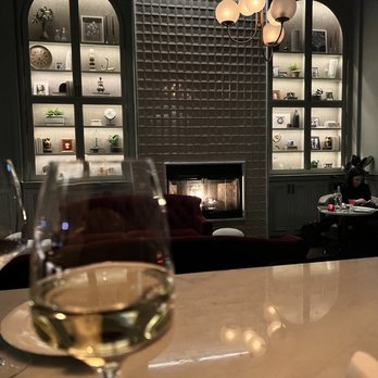 Ella Elli - Wine Bars Near Me - Chicago, Illinois