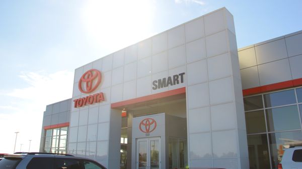SMART TOYOTA OF QUAD CITIES - Updated July 2025 - 61 Photos & 23 ...
