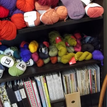 Vineyard Knitworks - Knitting Supplies Near Me - Vineyard Haven, Massachusetts