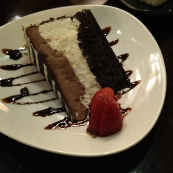 Ten Ren's Tea - Dessert from their holiday menu - Tea Rooms Near Me - Thornhill, Ontario Ten Ren's Tea - Dessert from their holiday menu - Tea Rooms Near Me - Thornhill, Ontario