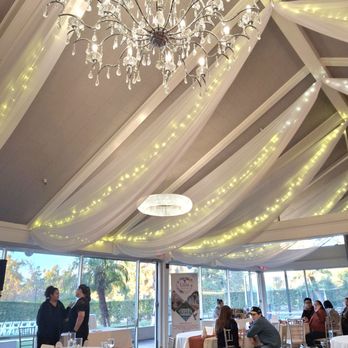 Diamond Bar Golf Course - There was a group tasting event for those who booked the venue. - Golf Near Me - Diamond Bar, California Diamond Bar Golf Course - There was a group tasting event for those who booked the venue. - Golf Near Me - Diamond Bar, California