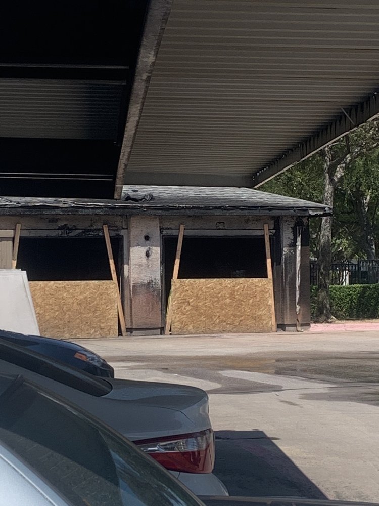 THE EDGEWATER Updated August 2024 42 Photos & 19 Reviews 800