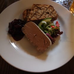 Dores Inn