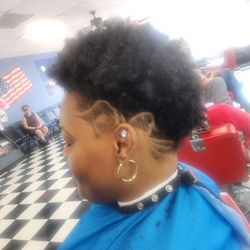 Pete's Barber Shop