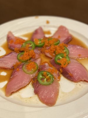 Aki Nom Nom Sushi and Ramen by null