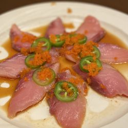 Aki Nom Nom Sushi & Ramen
