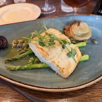 Bryggeloftet & Stuene - Halibut - Seafood Near Me - Bergen, 12 Bryggeloftet & Stuene - Halibut - Seafood Near Me - Bergen, 12