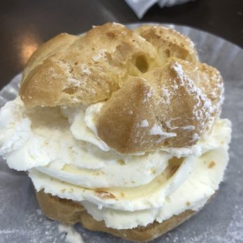 Freed's Bakery - Cream Puff - Bakeries Near Me - Las Vegas, Nevada Freed's Bakery - Cream Puff - Bakeries Near Me - Las Vegas, Nevada