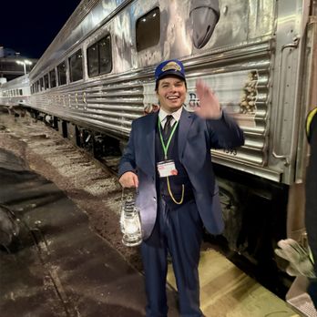 The Polar Express Train Ride - Greetings are everywhere as you make your way to your car - Local Flavor Near Me - Saint Louis, Missouri The Polar Express Train Ride - Greetings are everywhere as you make your way to your car - Local Flavor Near Me - Saint Louis, Missouri