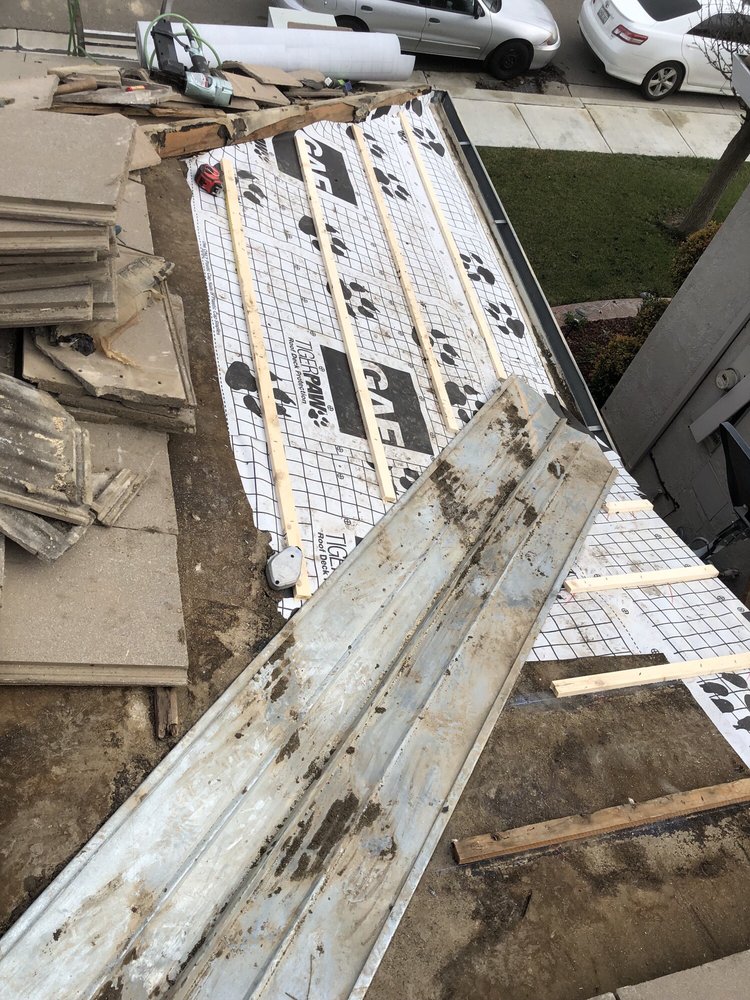 Slide of Straight Edge Roofing