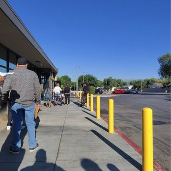San Bernardino DMV - Departments of Motor Vehicles Near Me - San Bernardino, California San Bernardino DMV - Departments of Motor Vehicles Near Me - San Bernardino, California