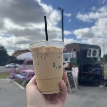 Café La Lele - Iced Mexican Vanilla Latte* - Coffee & Tea Near Me - San Antonio, Texas