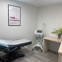 iHealth Medical Clinic