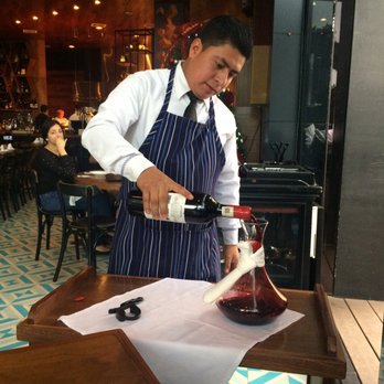 Cubo Bistro - Alex decants the Monte Xanic Gran Ricardo - French Near Me - Tijuana, BCN Cubo Bistro - Alex decants the Monte Xanic Gran Ricardo - French Near Me - Tijuana, BCN