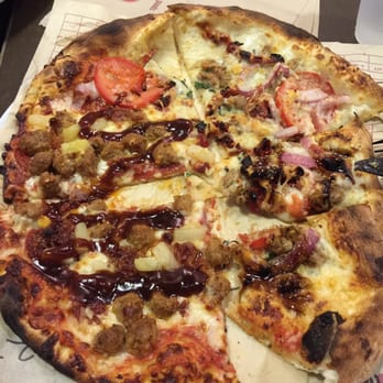 MOD Pizza - You can split your pizza and toppings! They make it just how you want it! - Pizza Near Me - Vernon Hills, Illinois MOD Pizza - You can split your pizza and toppings! They make it just how you want it! - Pizza Near Me - Vernon Hills, Illinois
