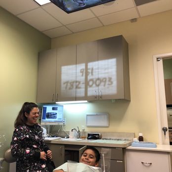 Kids World Childrens Dentistry - Pediatric Dentists Near Me - Riverside, California
