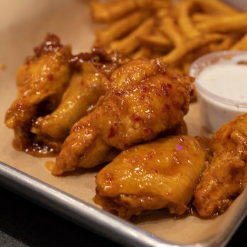 Wing Snob - Traditional Wings in Sweet Chili Sauce. - Chicken Wings Near Me - Sterling Heights, Michigan Wing Snob - Traditional Wings in Sweet Chili Sauce. - Chicken Wings Near Me - Sterling Heights, Michigan