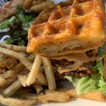 Veggie Galaxy - Mac'n Stack - Breakfast & Brunch Near Me - Cambridge, Massachusetts Veggie Galaxy - Mac'n Stack - Breakfast & Brunch Near Me - Cambridge, Massachusetts