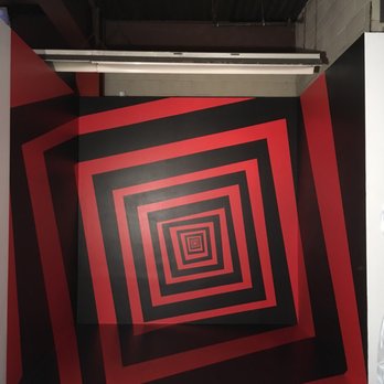 Infinite Scenic - Refinery 29- "29 Rooms" painting by Infinite. - Painters Near Me - Fairfiled, New Jersey