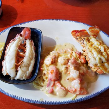 Red Lobster - LobsterFest -- "Lobster Lovers Dream" - Maine Lobster Tail + Lobster & Shrimp Alfredo + Rock Lobster Tail 07 February 2020 - Seafood Near Me - Santa Maria, California Red Lobster - LobsterFest -- "Lobster Lovers Dream" - Maine Lobster Tail + Lobster & Shrimp Alfredo + Rock Lobster Tail 07 February 2020 - Seafood Near Me - Santa Maria, California