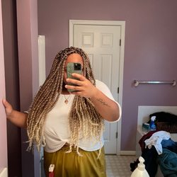 Bee's Beauty Supply and Braiding Salon - Passion Twist