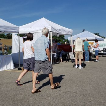 Oconomowoc Farmers market - Farmers Market Near Me - Oconomowoc, Wisconsin Oconomowoc Farmers market - Farmers Market Near Me - Oconomowoc, Wisconsin