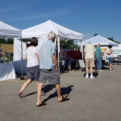 Oconomowoc Farmers market