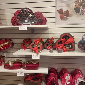 Chocolate Storybook - Valentine Offerings - Candy Stores Near Me - West Des Moines, Iowa Chocolate Storybook - Valentine Offerings - Candy Stores Near Me - West Des Moines, Iowa