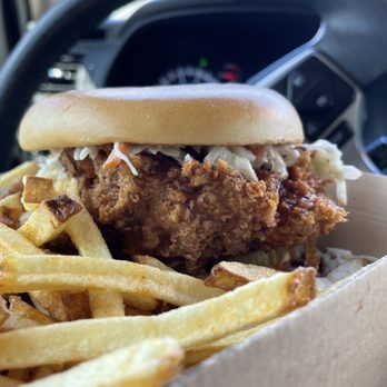 Cluckers - Spicy Clucker - Chicken Shop Near Me - Reno, Nevada