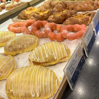Paris Baguette - Coffee & Tea Near Me - Milpitas, California Paris Baguette - Coffee & Tea Near Me - Milpitas, California