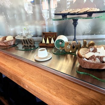 Pradera Brunch - Ambiance - Breakfast & Brunch Near Me - Baldwin Park, California