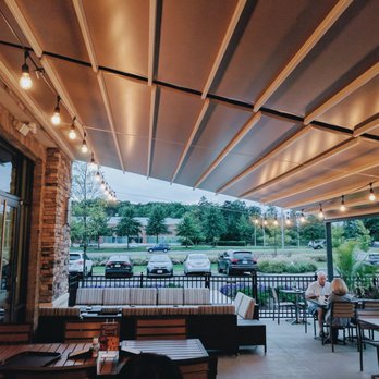 Cafesano - Front view of the outdoor seating. - Mediterranean Near Me - Dulles, Virginia