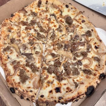 Flour Girl and Flame - SMOlwaukee - Pizza Near Me - West Allis, Wisconsin
