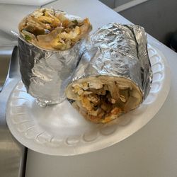 Los Unicos - Burrito breakfast