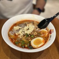 Tengu Ramen - Garlic Bomb Ramen