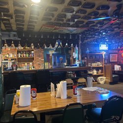 Tyme Out Lounge-Steakhouse - Bar and family seating. And the food is delicious! Would definitely come here again!