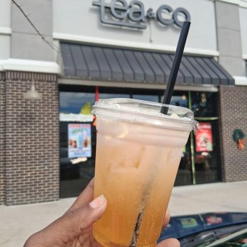 Tea&co - Peaches and cream - Coffee & Tea Near Me - Jacksonville, Florida