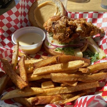 The Dean West - Fried chicken sandwich, A++! - American Near Me - Kremmling, Colorado
