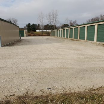 Mallard Storage - Wide Drives - Self Storage Near Me - Waldo, Wisconsin Mallard Storage - Wide Drives - Self Storage Near Me - Waldo, Wisconsin
