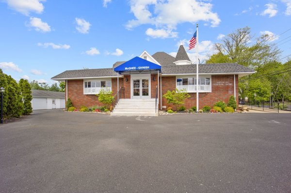 MCGHEE-GIVNISH FUNERAL HOME - Updated June 2026 - 43 Photos - 690