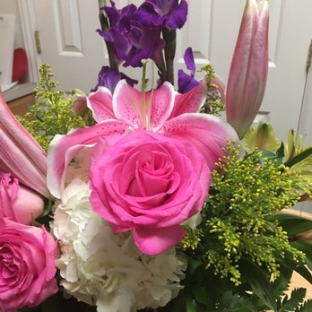 Flowers On Main - Florists Near Me - Lehi, Utah