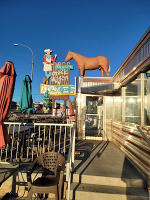 Davies' Chuck Wagon Diner by null