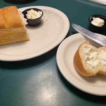 Austin's Cattle - Bread loaf - New American Near Me - Valdosta, Georgia