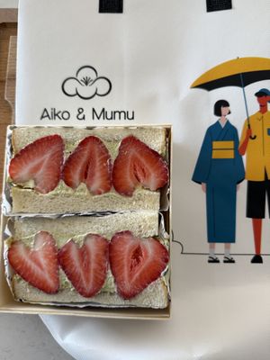 Aiko & Mumu by null
