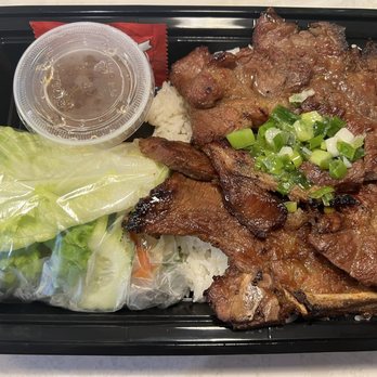 Pho South Bay - Grilled pork chop - Vietnamese Near Me - Torrance, California Pho South Bay - Grilled pork chop - Vietnamese Near Me - Torrance, California